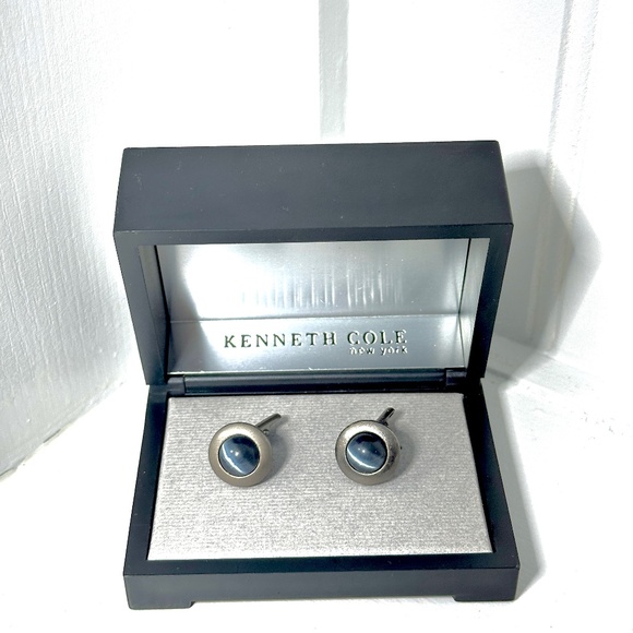 Kenneth Cole Cuff Links - Picture 1 of 4